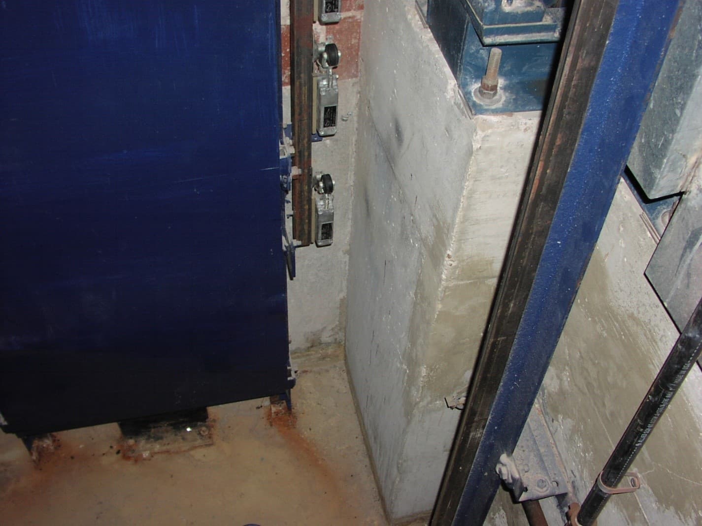 Sick Building Mystery case photo 9
